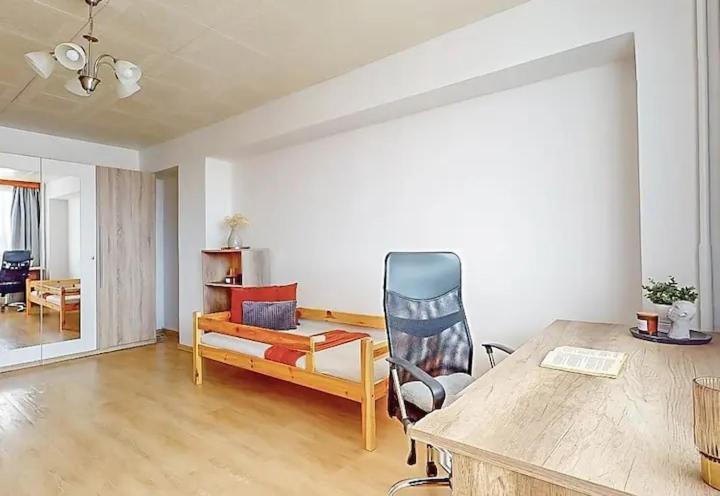 Apartment In Center Of Podebrady นิมบูร์ค ภายนอก รูปภาพ